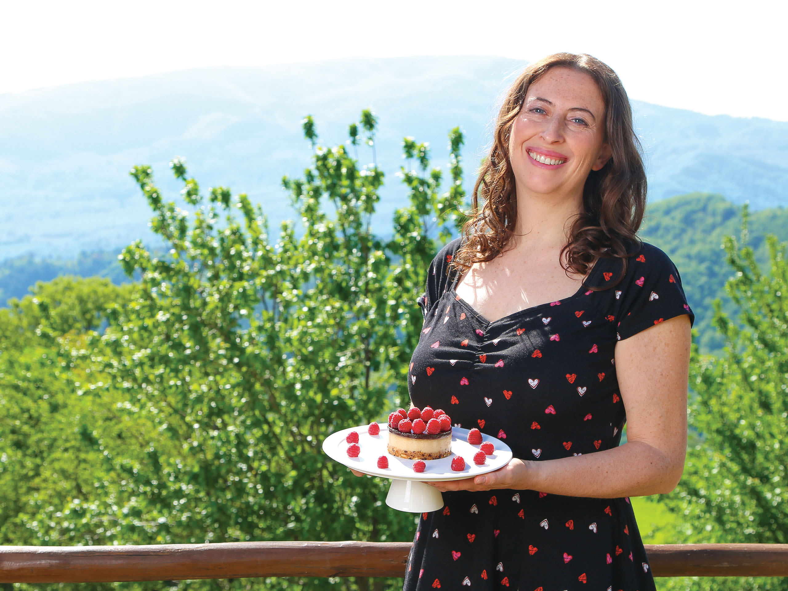 HERO-SHOT-2560X1920-dealma26